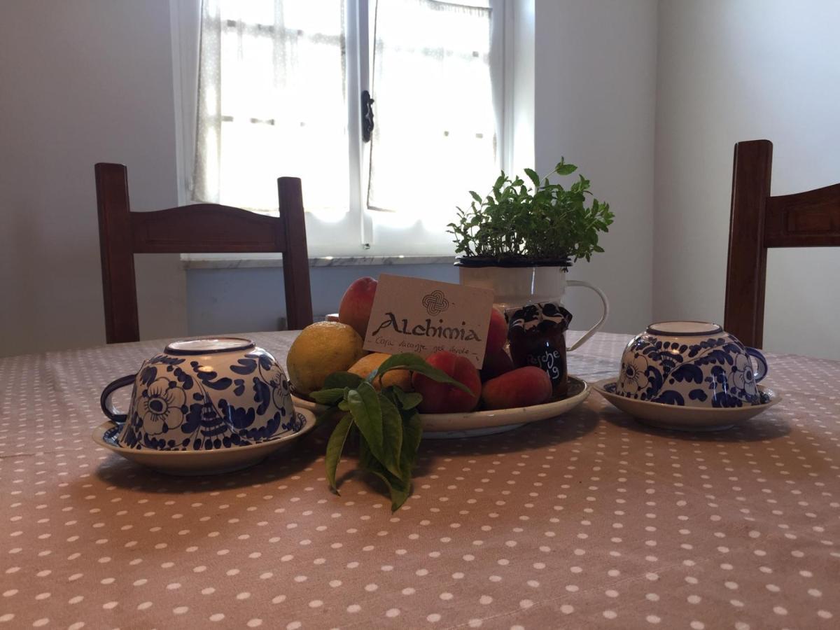 Alchimia House Lejlighed Cisano sul Neva Eksteriør billede